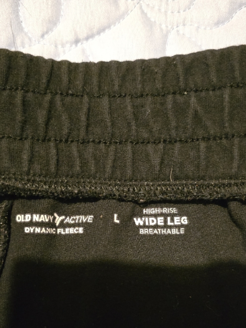Old Navy Black Wide-Leg Active Pants - Picture 2 of 3